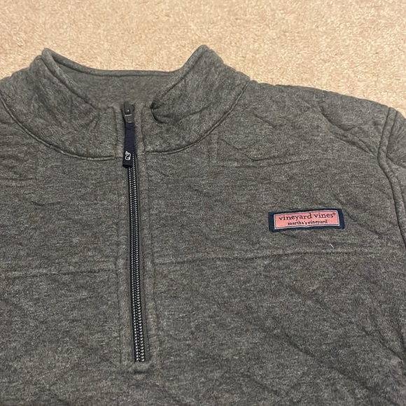 Vineyard Vines Quilted 1/4 Zip - Picture 3 of 4